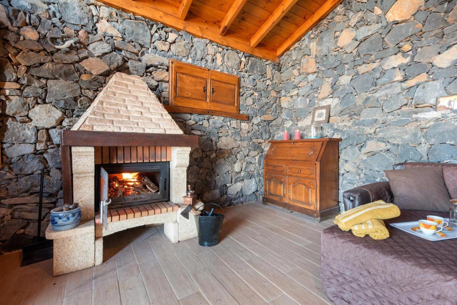 Finca Rural House Tenerife Relax And Enjoy ซานตา เออร์ซูลา ภายนอก รูปภาพ